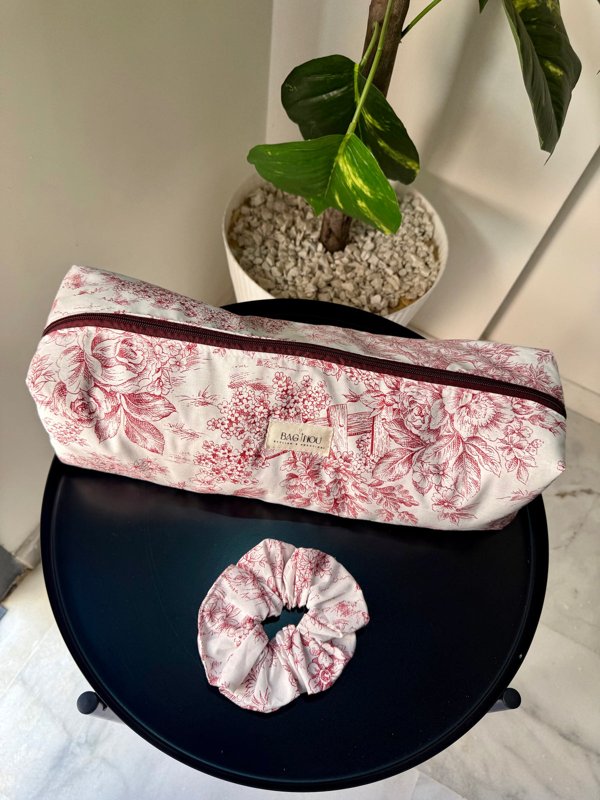 ❤️ Dark Red Garden - Trousse Lisseur & Brosse Soufflante + Chouchou