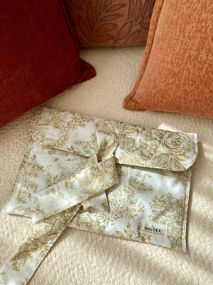 💚 Pistachio Garden – Pochette PC Portable Handmade